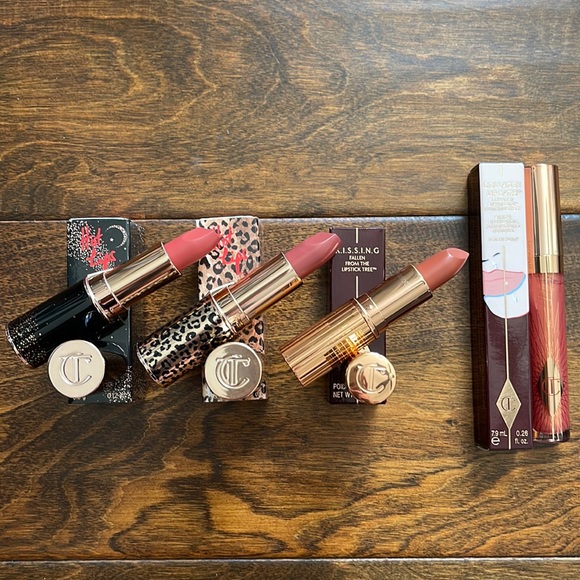 NIB Charlotte Tilbury Hot Lips Glowing Jen & Carina’s Star - Picture 2 of 2